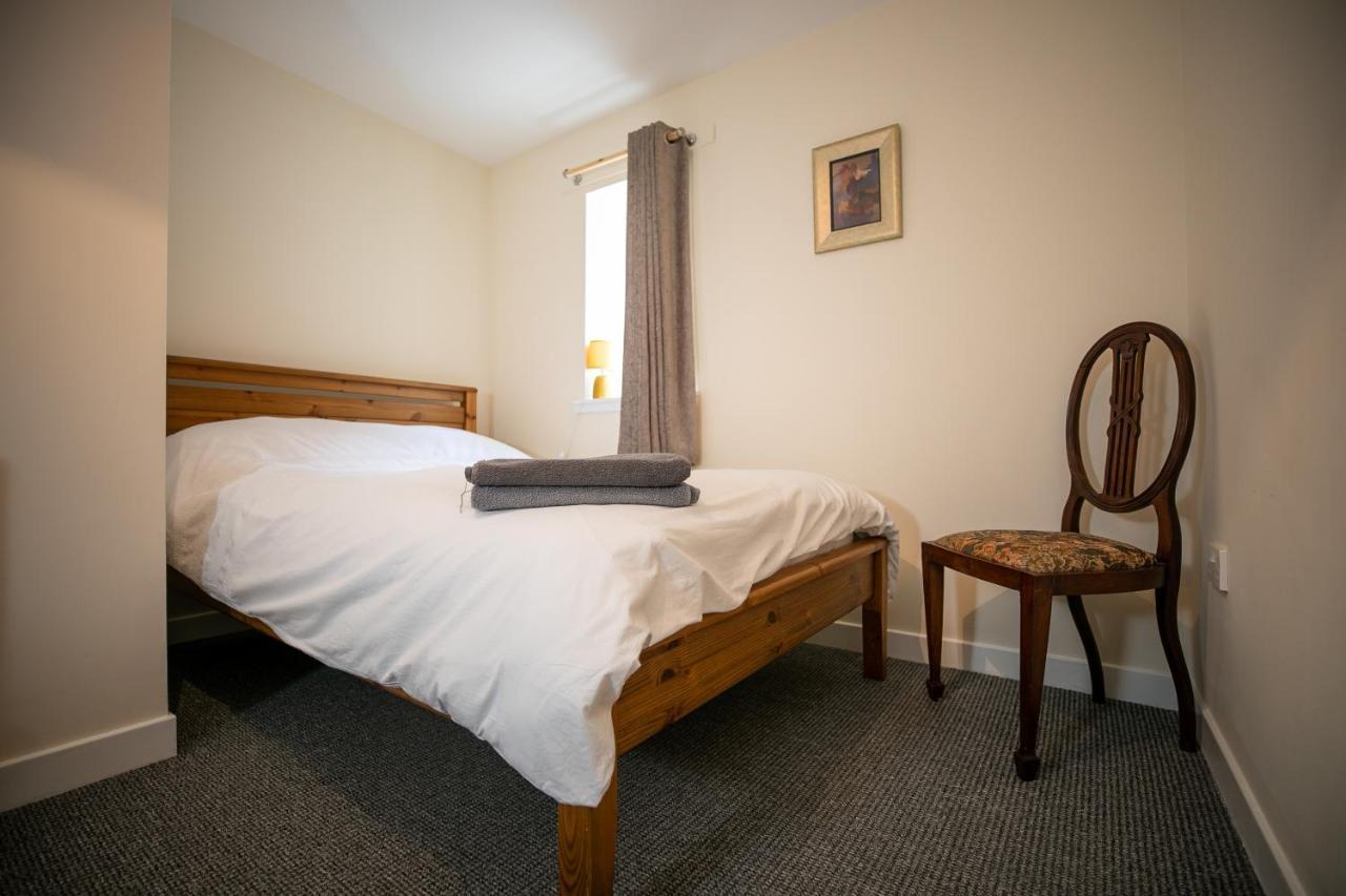 The Starry Rock Apartment Kirriemuir Bagian luar foto